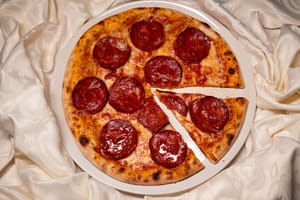 Pizza Calabrese